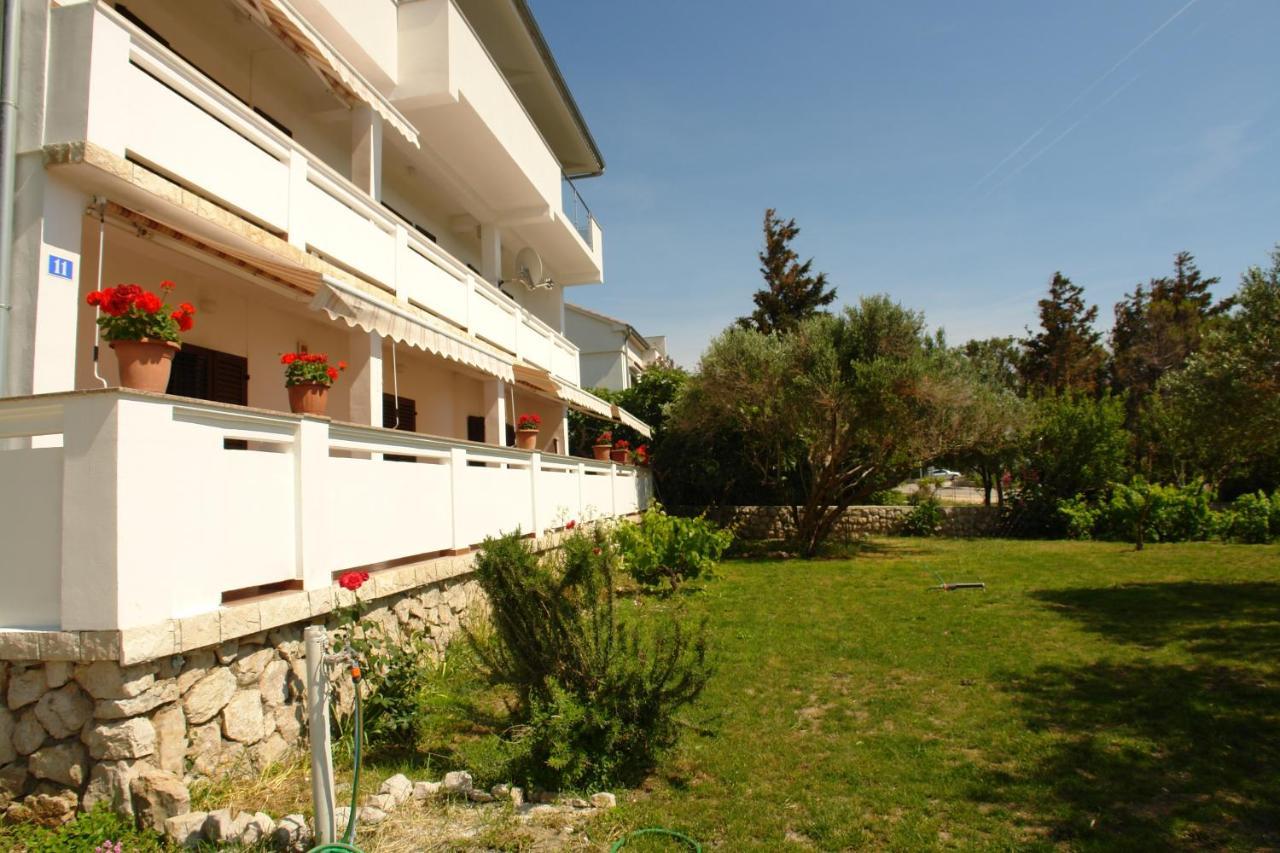 Apartment Pag 13060A Pag Town Buitenkant foto